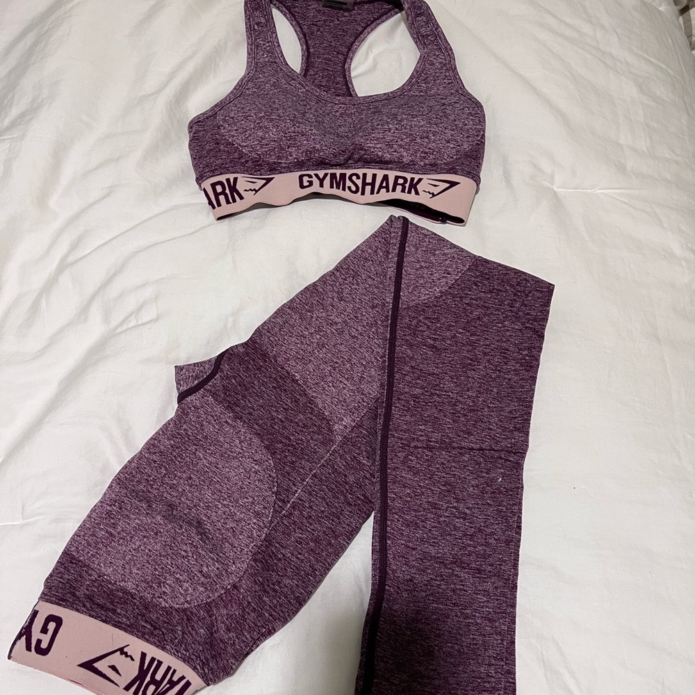 Gym shark workout set